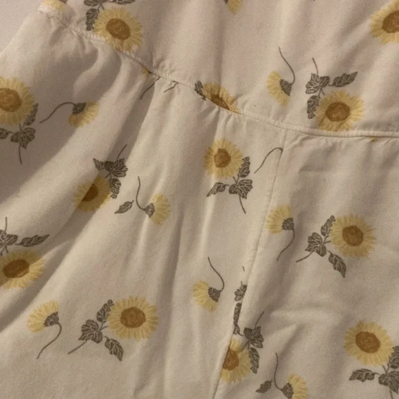 Amercrombie and Fitch Kids romper 15-16 - Picture 3 of 4